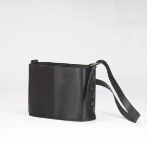 bolso matero negro Caminito